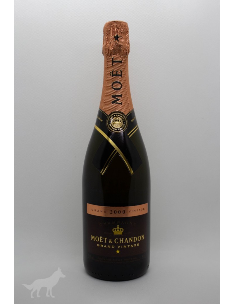 Moët Chandon Grand Vintage Rosé - 1